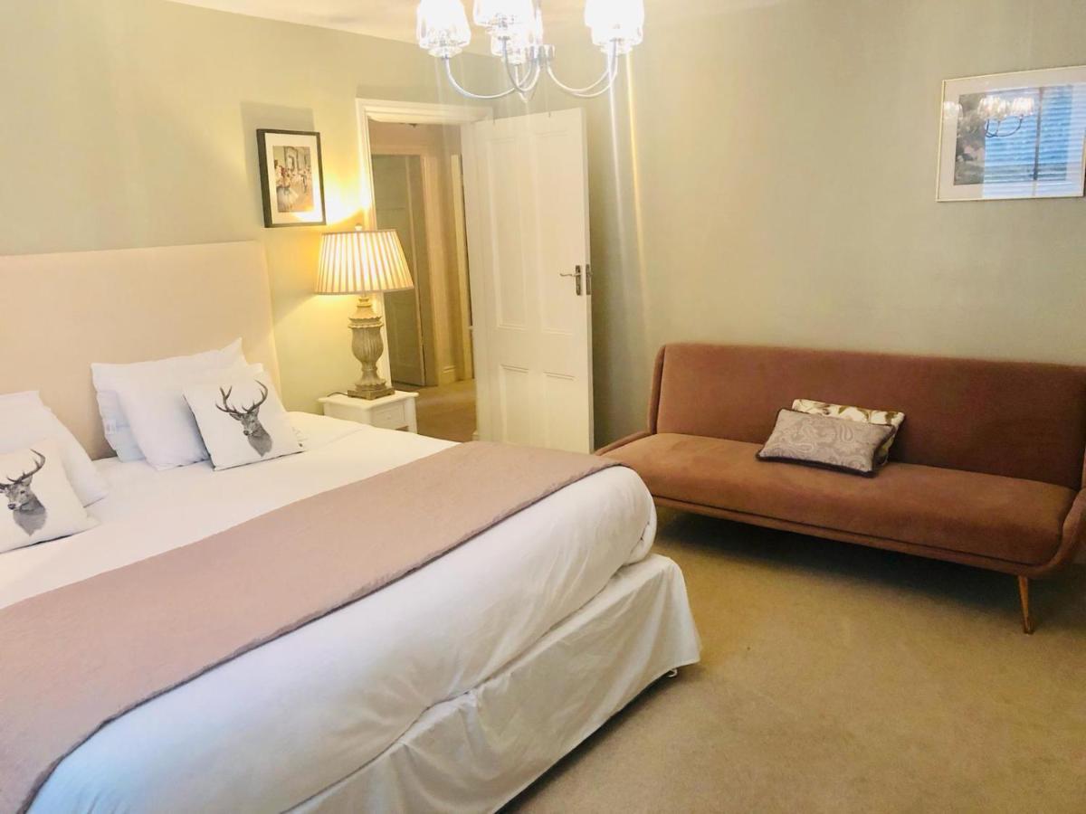 Ilkley Central One Apartment Bagian luar foto
